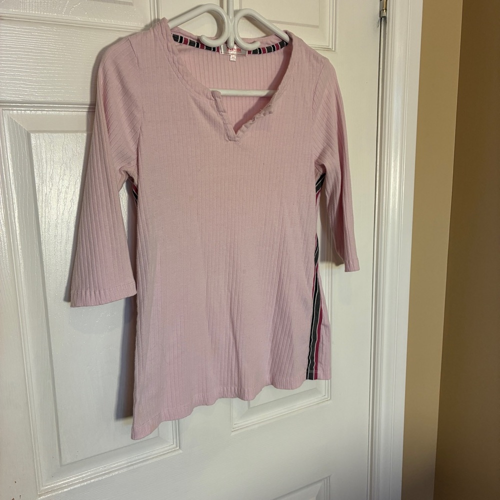 Le Grenier Women’s Y2K Pink Ribbed Top | 3/4 Sleeve | Size Large